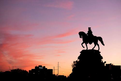 A Silhouette of the George Washington Monument in Philadelphia